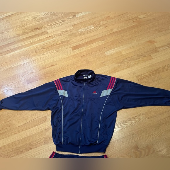 Adidas black 2-piece prime green activewear. Front zipper, pants drawstring, L - Picture 12 of 15